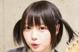 あのちゃん、彼氏を見つけるためにはシール交換がいい。女性芸人に伝授？