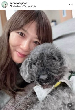 藤崎奈々子さんのインスタグラム（＠nanakofujisaki）より