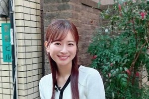 皆藤愛子、タイトな黒ニットワンピで...美貌ダダ漏れバックショット　「大人な感じも素敵 」「超絶カワイイ」