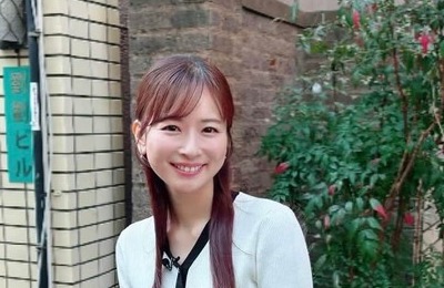 皆藤愛子、タイトな黒ニットワンピで...美貌ダダ漏れバックショット　「大人な感じも素敵 」「超絶カワイイ」