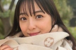 佐々木希、肩出し純白ミニ丈ドレスで異次元の美貌　「神々しい美しさ」「天使すぎ」「綺麗すぎ」