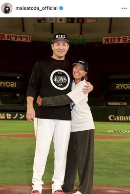 里田まいさんのインスタグラム（＠maisatoda_official）より