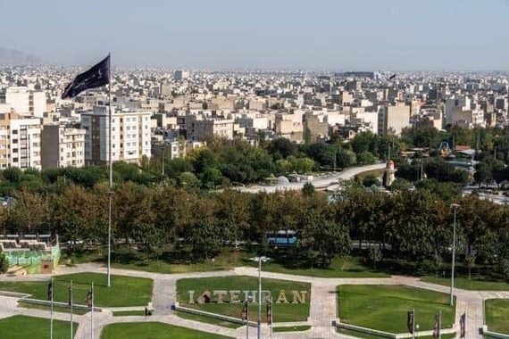 首都テヘラン近郊には複数の火力発電所が存在する