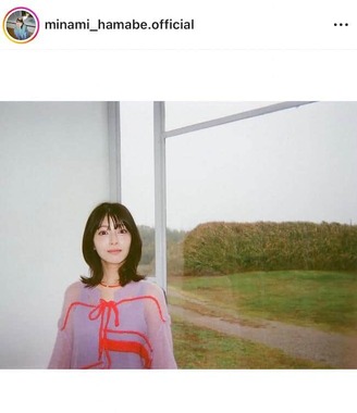浜辺美波さんのインスタグラム（＠minami_hamabe.official）より