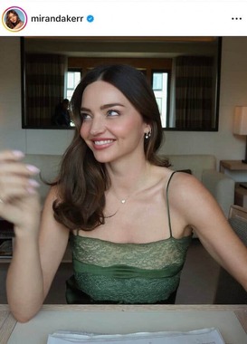 ミランダ・カーさんのインスタグラム（＠mirandakerr）より
