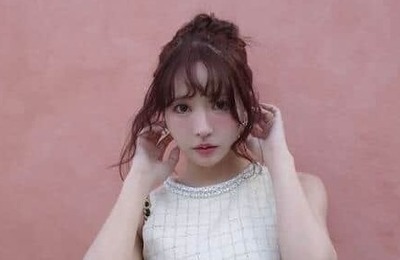 三上悠亜、ロングヘアになってかわいさ限界突破...肩全開トップスあわせ　「可愛さが進化してる」「かわい～い！」