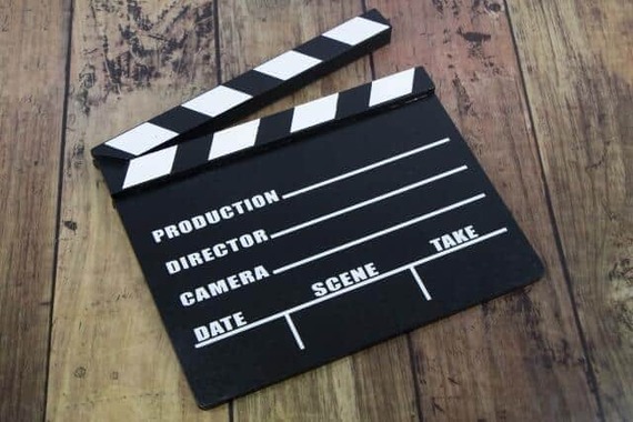 中村雅俊さんにとってのワンステップは「映画監督」だという（画像はイメージ）