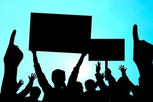 倉田真由美氏、「戦争反対」で異論を「戦争したがっている」決めつけ風潮に疑問