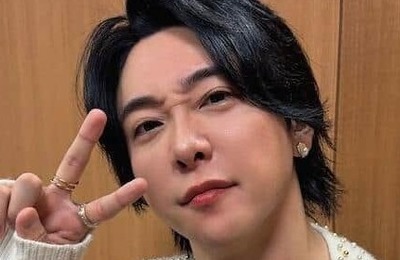 ミセス大森元貴、メガネ×前髪ありオフショにファン悶絶　「色気ずる！」「イケメンすぎて倒れる」