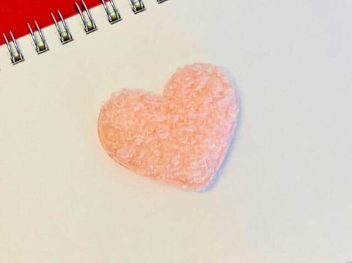 推しの「結婚」をめぐって（写真はイメージ）
