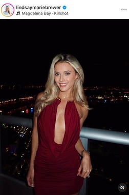 リンジー・ブルワーさんのインスタグラム（＠lindsaymariebrewer）より