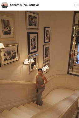 鈴木保奈美さんのインスタグラム（＠honamisuzukiofficial）より