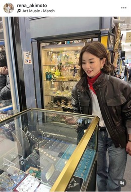 秋元玲奈アナのインスタグラム（＠rena_akimoto）より