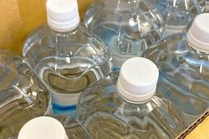 「持ち運べるわけないじゃんか」　声優・白石涼子、ペットボトル40本宅配巡る文句に賛否両論