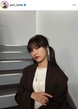 恒松祐里さんのインスタグラム（＠yuri_tune）より