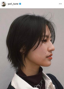 恒松祐里さんのインスタグラム（＠yuri_tune）より