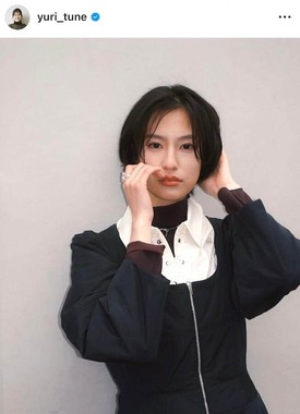 恒松祐里さんのインスタグラム（＠yuri_tune）より