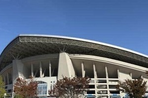 浦和レッズが誹謗中傷で注意喚起　川崎フロンターレ戦後に発生「法的措置を含めた対応も」