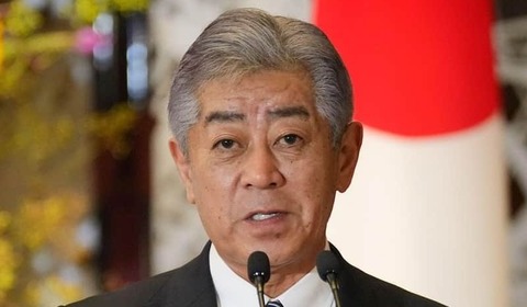 高市首相の悲願「国旗損壊罪」に自民・岩屋毅氏「政治的アピールになる恐れ」　参政党は猛プッシュ「罰則を」