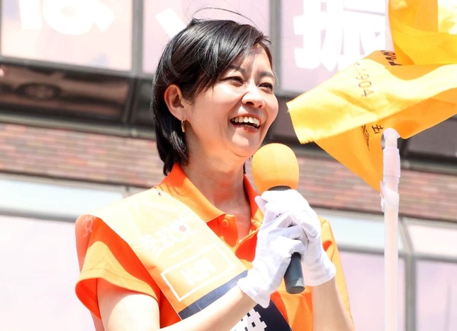 参政党の梅村みずほ参院議員（写真：つのだよしお/アフロ）