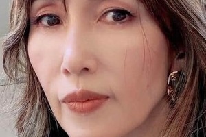 工藤静香、すらり神スタイルで...美オーラダダ漏れショット　「めちゃくちゃ可愛い」「カッコ良すぎ」