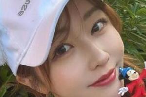 電撃婚てんちむ、家族ディズニーで息子の髪色も注目　「染めていないですよね？」「めちゃくちゃ綺麗」の声