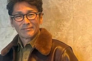 「クセ者」元木大介54歳、オーバーオール姿がイケおじすぎ反響　「爽やかなコーデ」「なんでも似合う」