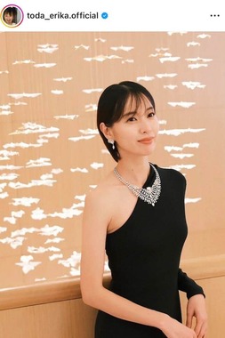 戸田恵梨香さんのインスタグラム（＠toda_erika.official）より