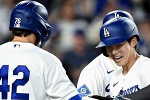 【ドジャース】キム・ヘソン、攻守絶好調に指揮官「手のひら返し」？　コメント一変に韓国メディア皮肉「これまでにない絶賛」