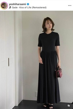 良原安美さんのインスタグラム（＠yoshiharaami）より