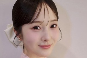 本田紗来、ショーパンあわせたシンプル大学コーデで...かわいさ限界突破　「スタイル良すぎ」「かわいすぎるーーーー」