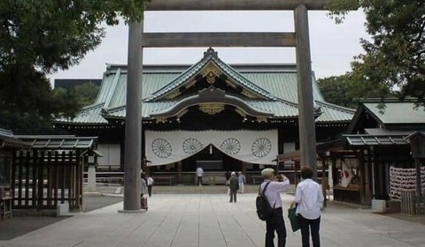 「ケチをつけたい方々、画像加工までして大変ですね」　日本保守党・有本香氏が怒った靖国神社での「疑惑」