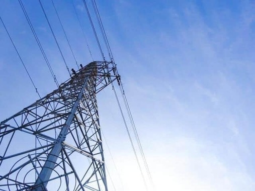 政府は現時点で節電要請に否定的だ（写真はイメージ）
