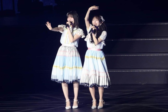 同期の福岡聖菜さんと共演