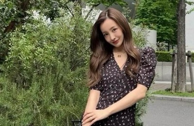 板野友美、ふんわりバルーンのミニスカコーデで最強カワイイ　「めっちゃ可愛いなぁー」「スタイル抜群やばい！」