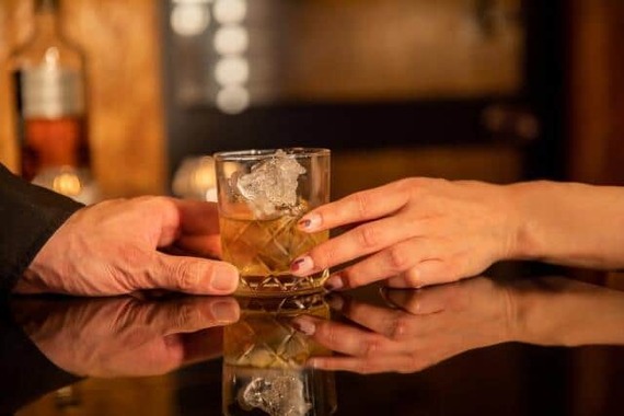 毎月20万円が愛人に渡っていた…（写真はイメージ）
