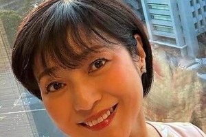 三田寛子、優雅な黒の着物姿...上品なたたずまいで美貌ダダ漏れ　「めちゃくちゃ綺麗」「相変わらず魅力的」