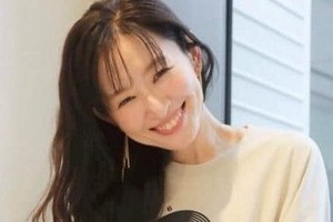 「今1番キレイ」「かっこかわいいー」大反響...島袋寛子、雰囲気変わるポニテ姿で「可愛すぎます」
