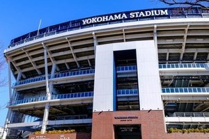 「泣ける」電撃トレードのDeNA山本祐大捕手に惜別メッセージ　新聞ラテ欄「縦読み」tvkの粋な計らい