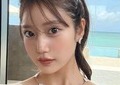 「令和の峰不二子」阿部なつき、シンプルなタンクトップ姿でニースをお散歩　「絵になる可愛さ」「かわいすぎるー」
