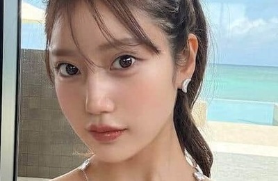 「令和の峰不二子」阿部なつき、シンプルなタンクトップ姿でニースをお散歩　「絵になる可愛さ」「かわいすぎるー」