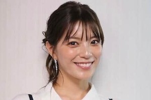 テレ朝・三谷紬アナ、透け感お呼ばれワンピ＆ポニテ姿で色気ダダ漏れ　「お美しい」「めっちゃエレガント」 