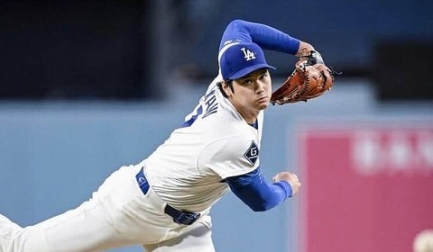 大谷翔平、デニム系ジャケットあわせた私服コーデで球場入り　「格好良いな～～～」スターの貫禄ダダ漏れ