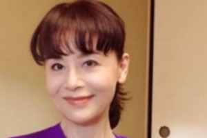 大地真央、変わらぬ美貌に衝撃...ゴージャスな毛皮コート＆ドレス姿　「美しすぎる」「魅力的なマダム」
