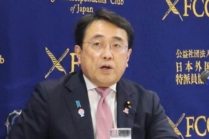 「私はまだ何も言ってません」高市首相が赤沢経産相の言葉にこう答えた意味　二人の距離感を示す1枚の写真　