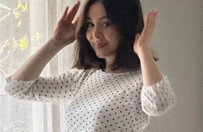 母親は後藤久美子...エレナ・アレジ・後藤、黒ミニ丈ワンピで衝撃の神スタイル　美貌ダダ漏れバックショット