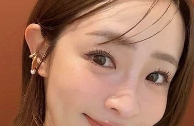 大沢あかね、さわやかTシャツ×デニムのシンプルコーデに反響　「何かすごい色っぽい」「どんどん綺麗に」
