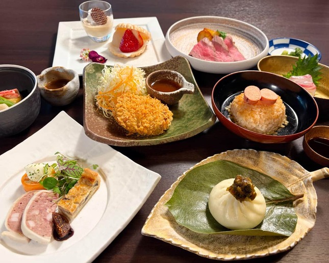 奈良ロイヤルホテル「サナ活ランチ」は、高市首相の好物をメニューに