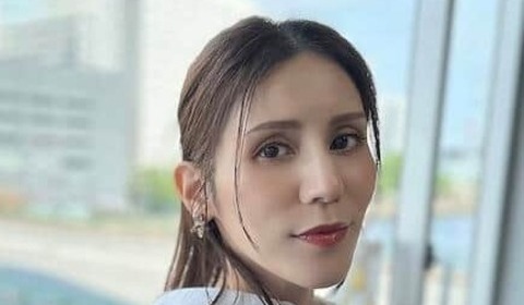 父親は元チャゲアスASKA...宮崎薫、透け感肩出しドレス姿で色気ダダ漏れ　「お姫様みたい」「美しすぎ」