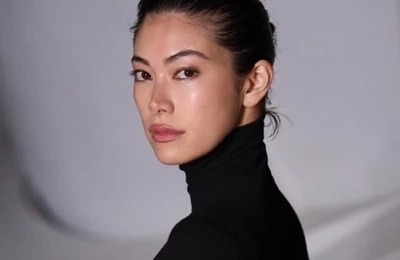 森星、肩出し真っ赤なドレス姿ですらり神スタイル...国宝級の美貌に衝撃　祖母は森英恵、姉は森泉